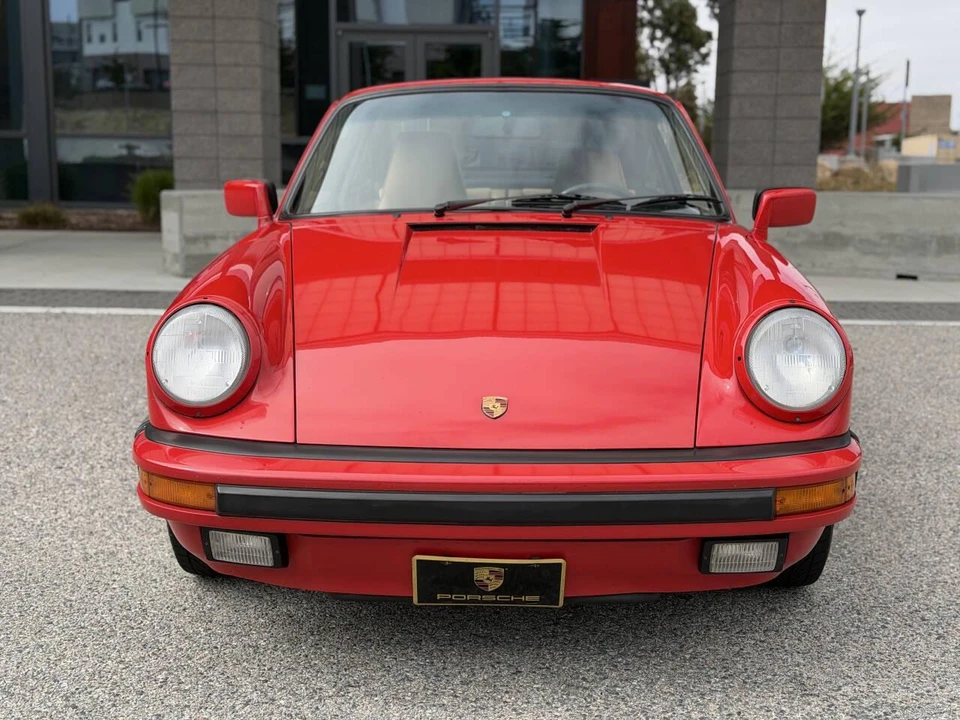 1988 Porsche 911 Carrera 3.2 - Image 3 of 31