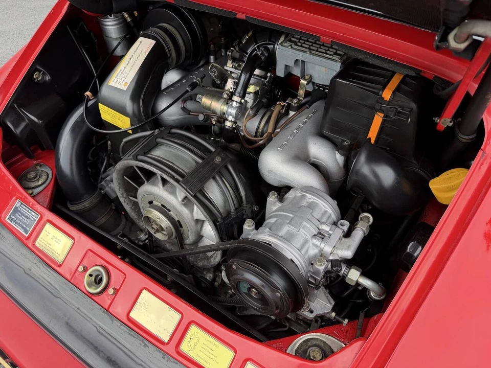 1988 Porsche 911 Carrera 3.2 - Image 19 of 31