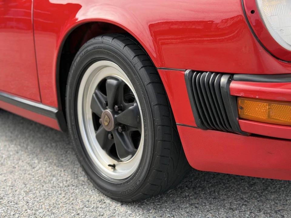 1988 Porsche 911 Carrera 3.2 - Image 30 of 31