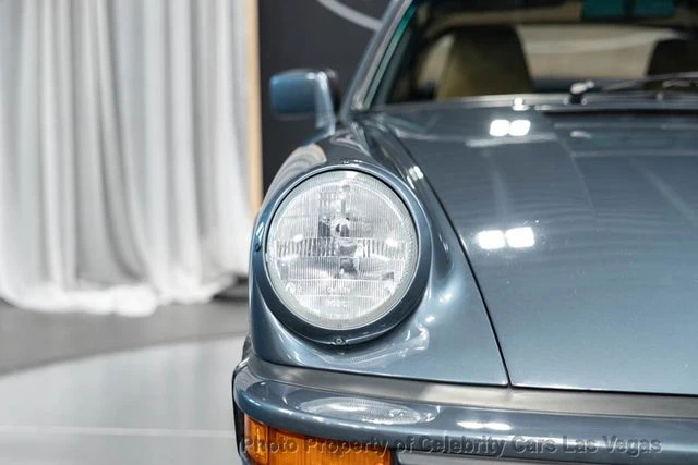 1988 Porsche 911 Carrera 3.2 - Image 16 of 31