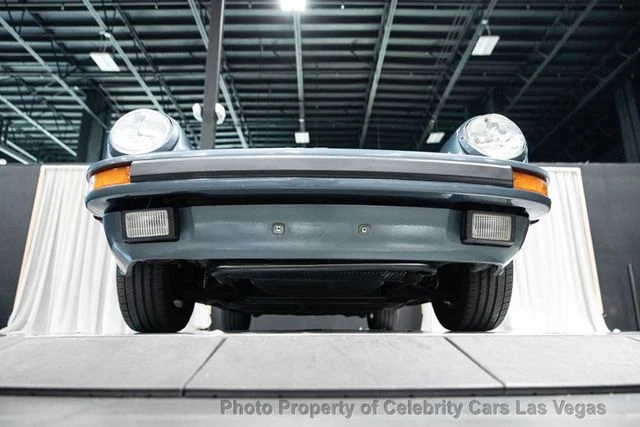 1988 Porsche 911 Carrera 3.2 - Image 18 of 31