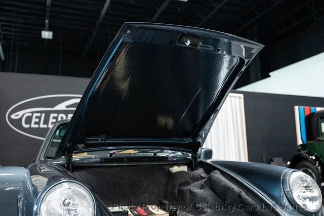 1988 Porsche 911 Carrera 3.2 - Image 26 of 31