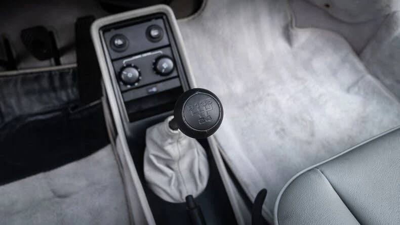 1988 Porsche 911 Carrera 3.2 - Image 12 of 18
