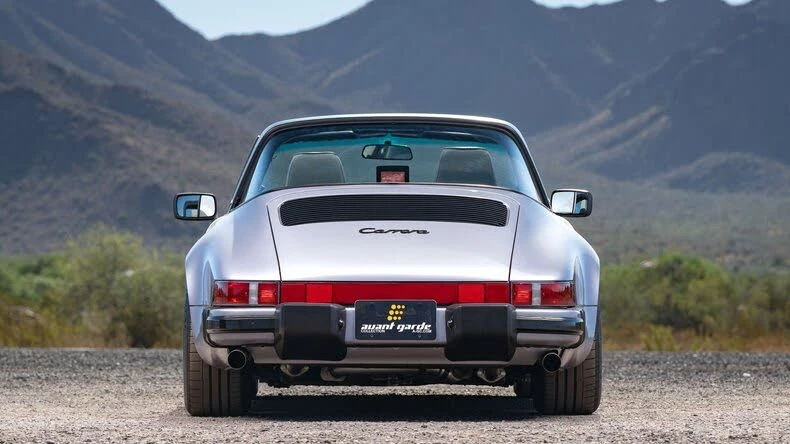 1988 Porsche 911 Carrera 3.2 - Image 6 of 18