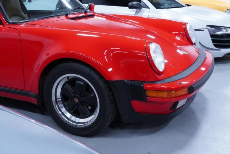 1988 Porsche 911 Carrera 3.2 - Image 9 of 31