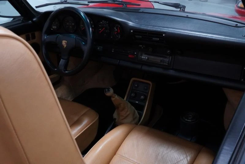 1988 Porsche 911 Carrera 3.2 - Image 22 of 31