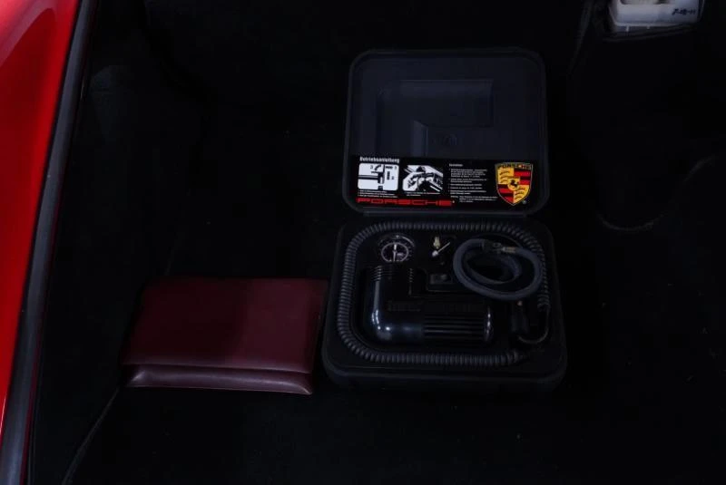 1988 Porsche 911 Carrera 3.2 - Image 26 of 31
