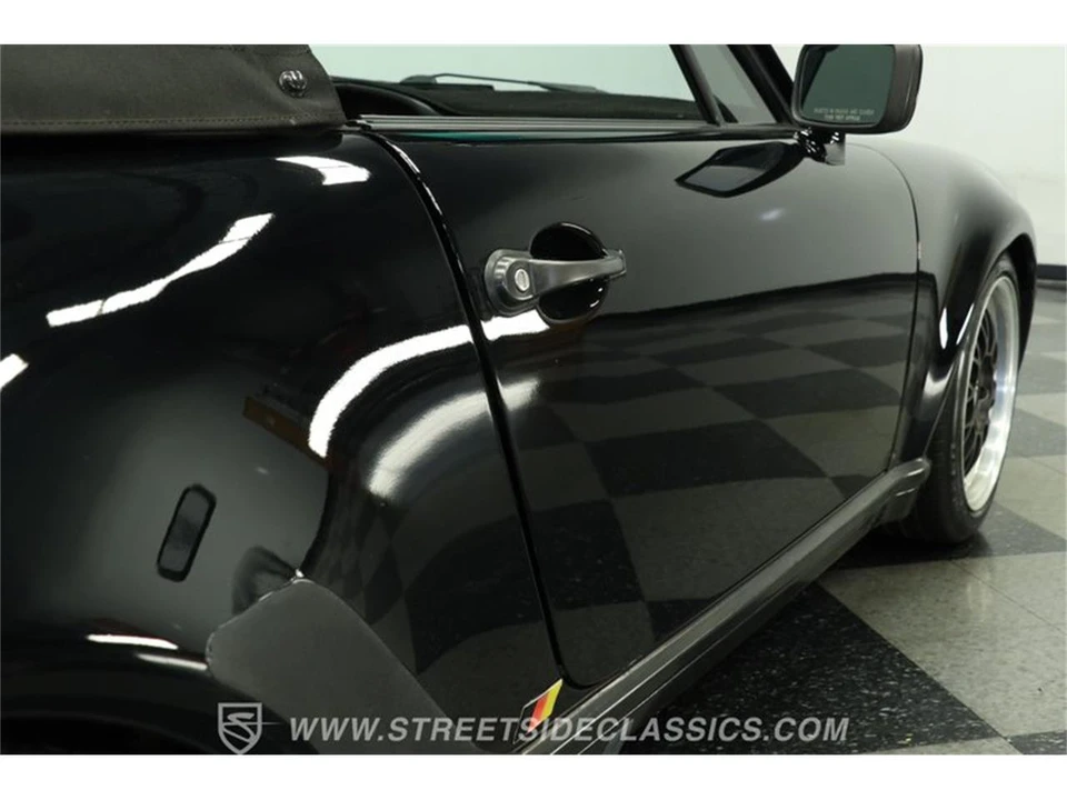 1988 Porsche 911 Carrera 3.2 - Image 26 of 31