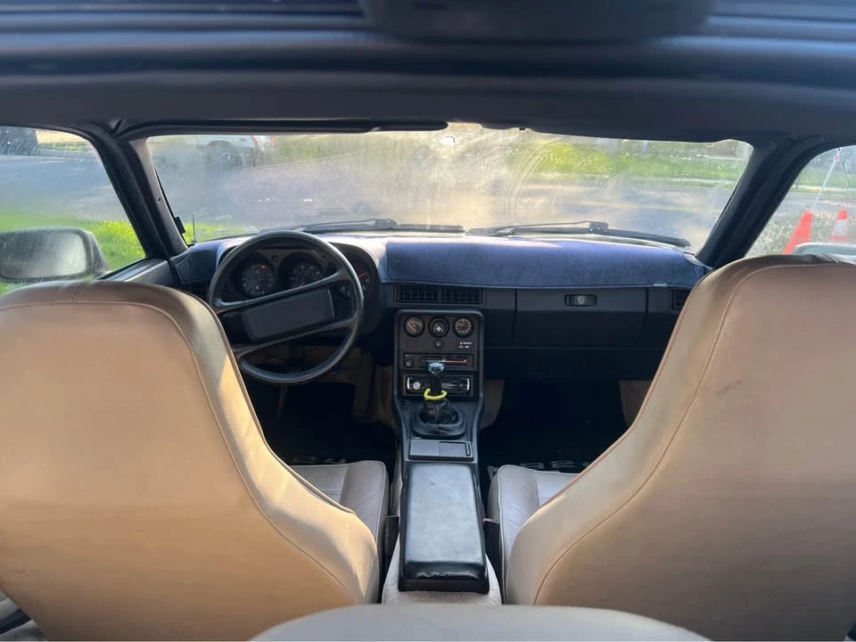 1988 Porsche 924 S - Image 9 of 18