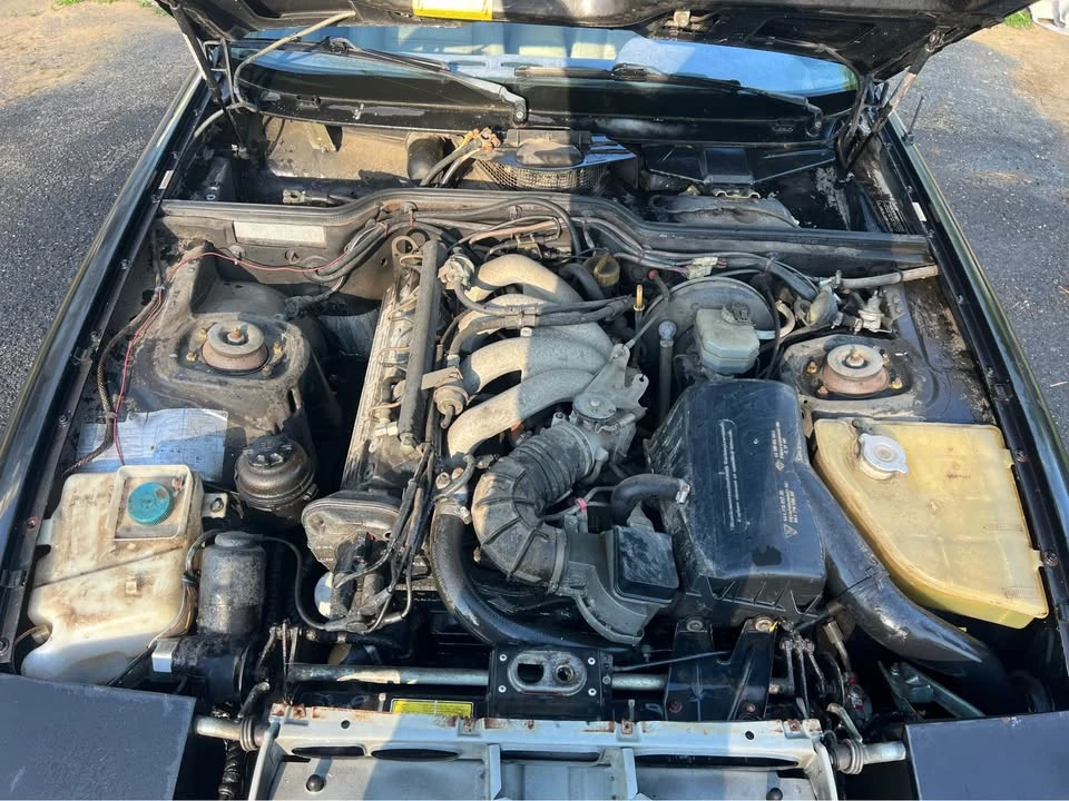 1988 Porsche 924 S - Image 7 of 18