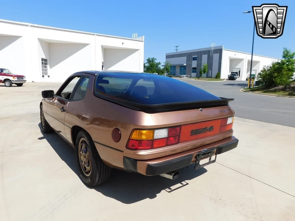 1988 Porsche 924 S - Image 10 of 21