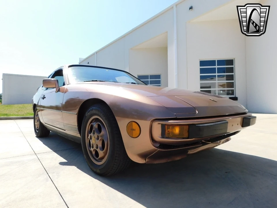 1988 Porsche 924 S - Image 16 of 21
