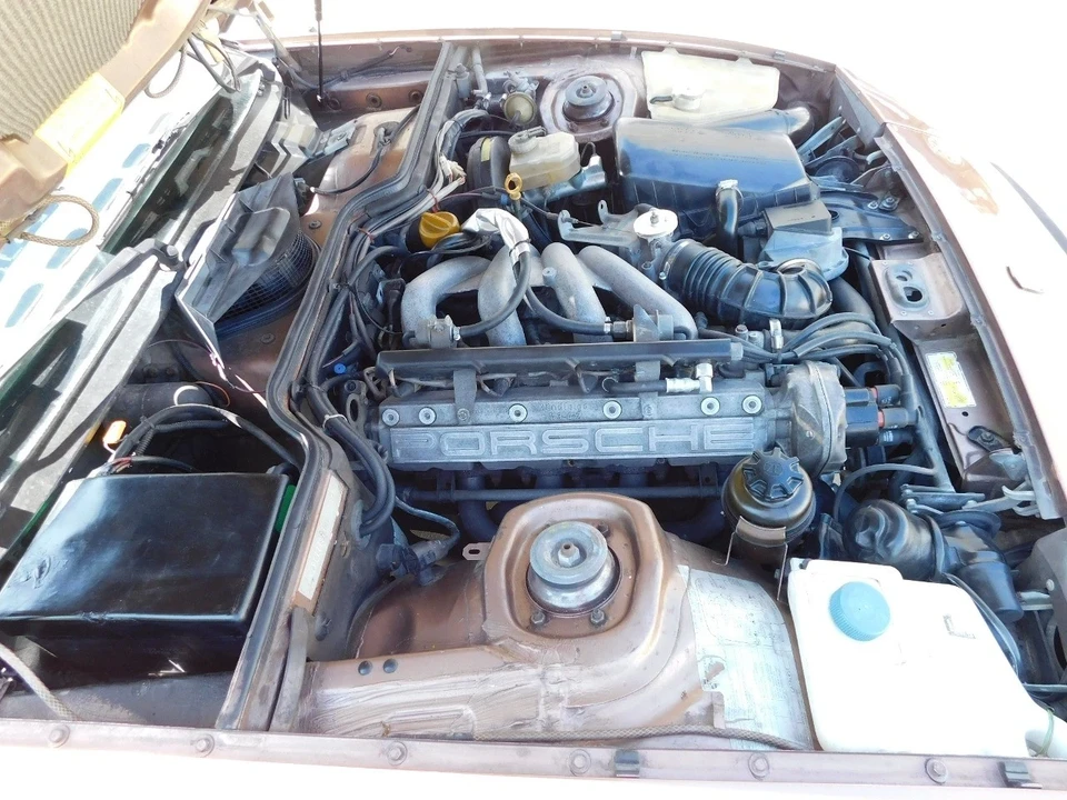 1988 Porsche 924 S - Image 19 of 21