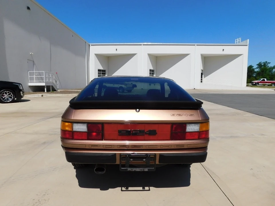 1988 Porsche 924 S - Image 11 of 21
