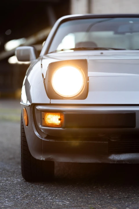 1988 Porsche 924 S - Image 19 of 31