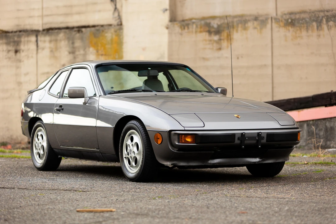 1988 Porsche 924 S - Image 17 of 31