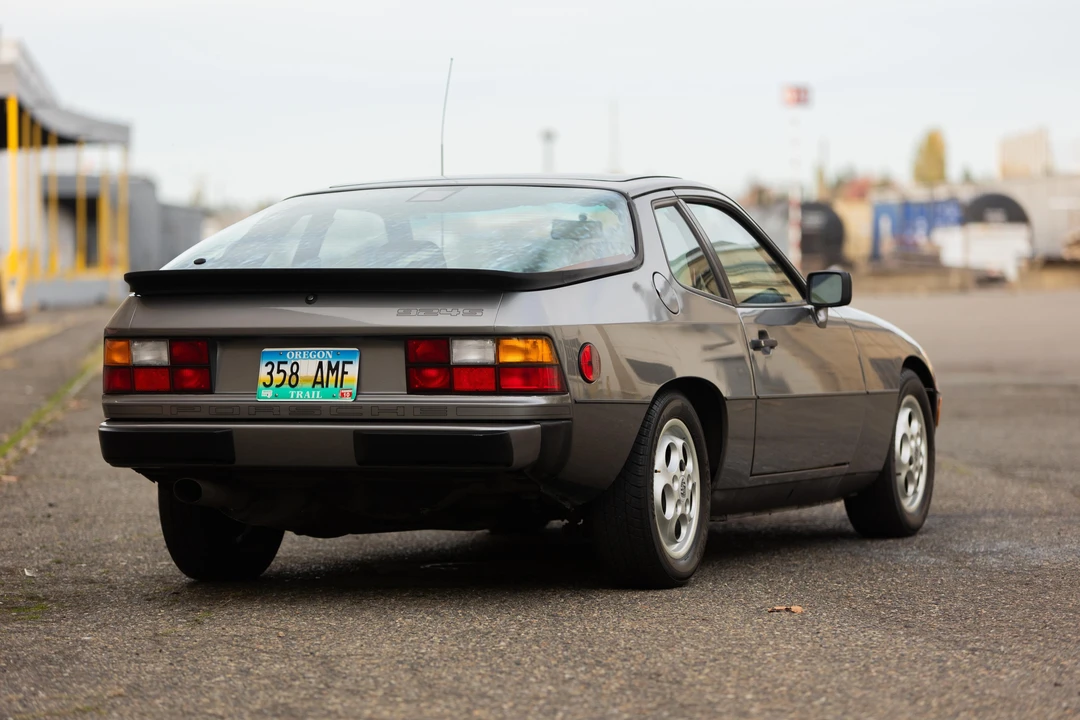 1988 Porsche 924 S - Image 13 of 31