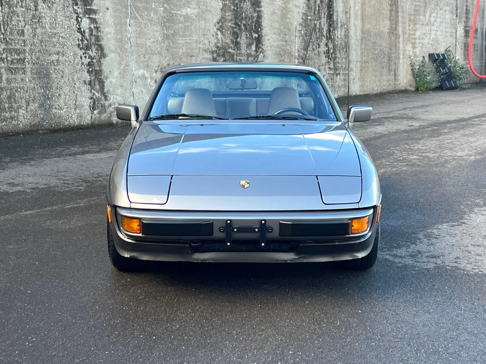 1988 Porsche 924 S - Image 6 of 31