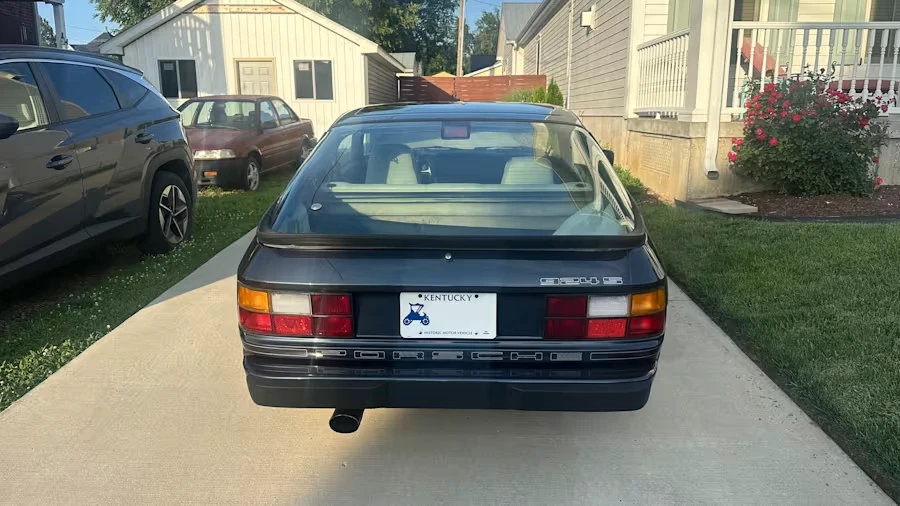 1988 Porsche 924 S - Image 9 of 13