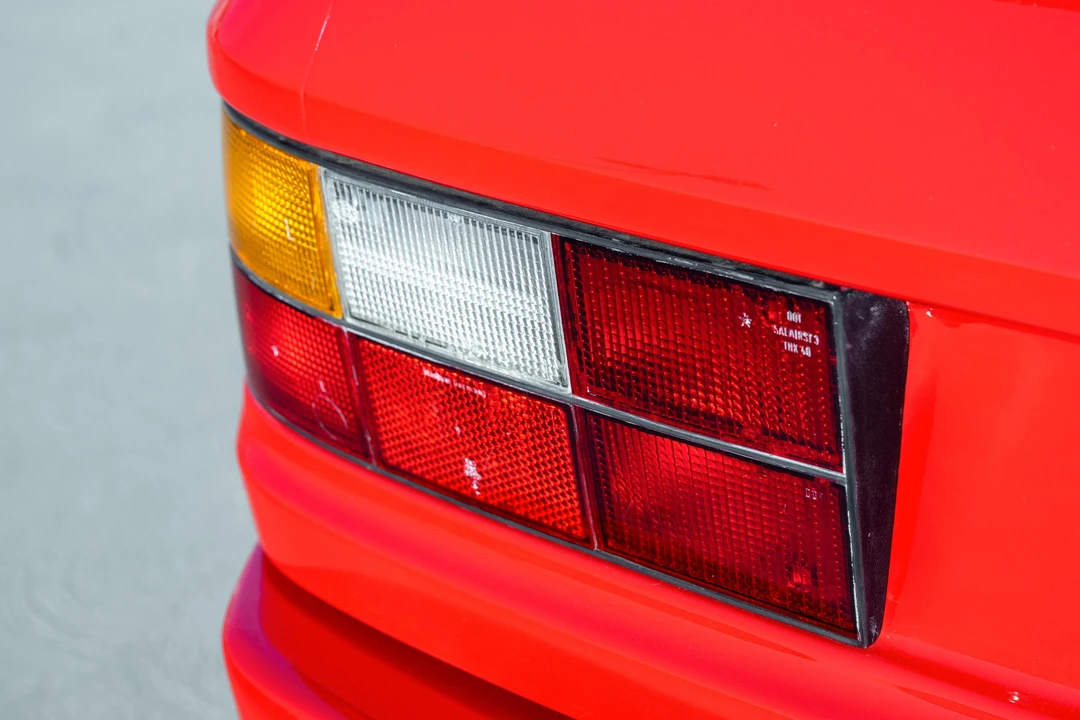 1988 Porsche 924 S - Image 25 of 31