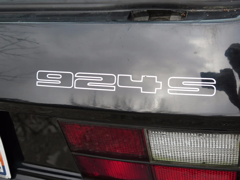 1988 Porsche 924 S - Image 13 of 31