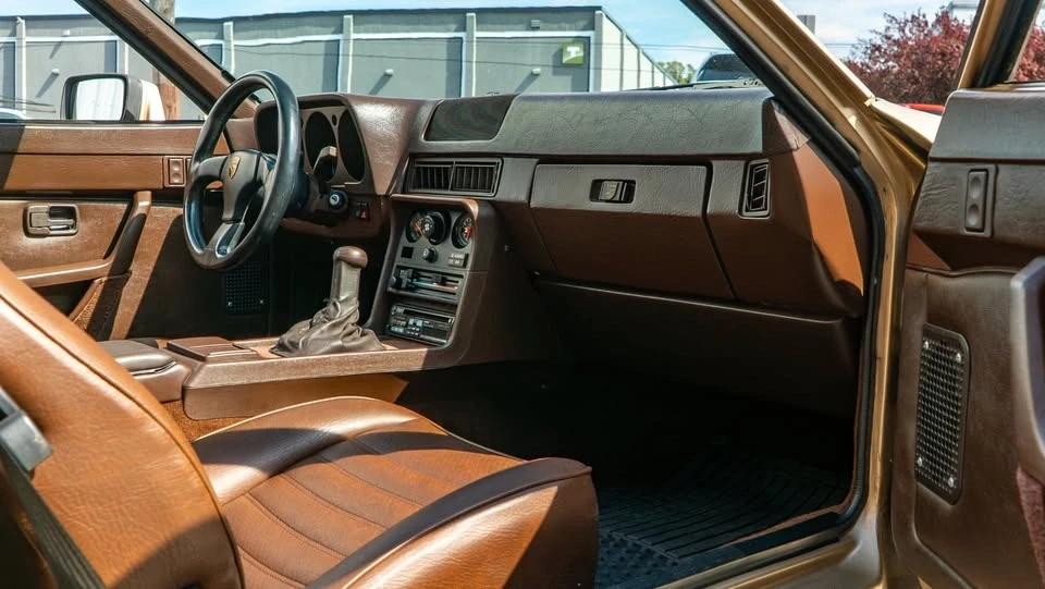 1988 Porsche 924 S - Image 18 of 19