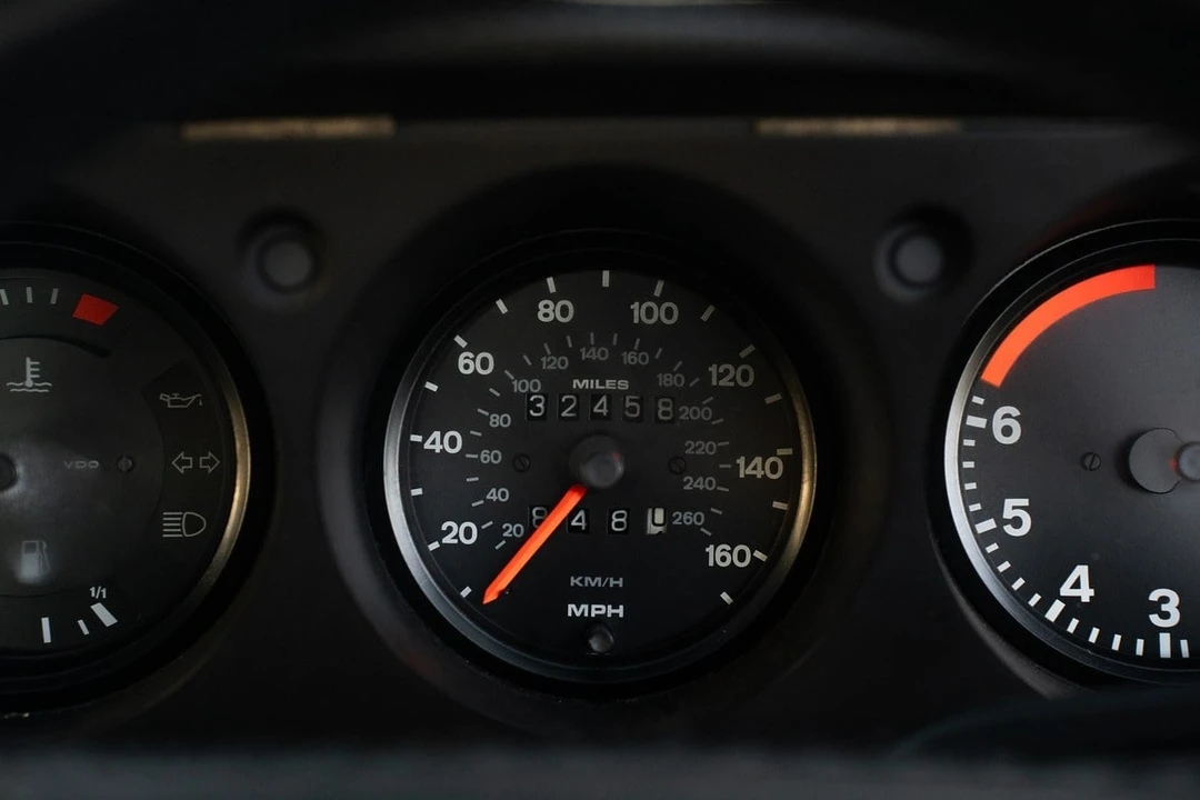 1988 Porsche 924 S - Image 21 of 30