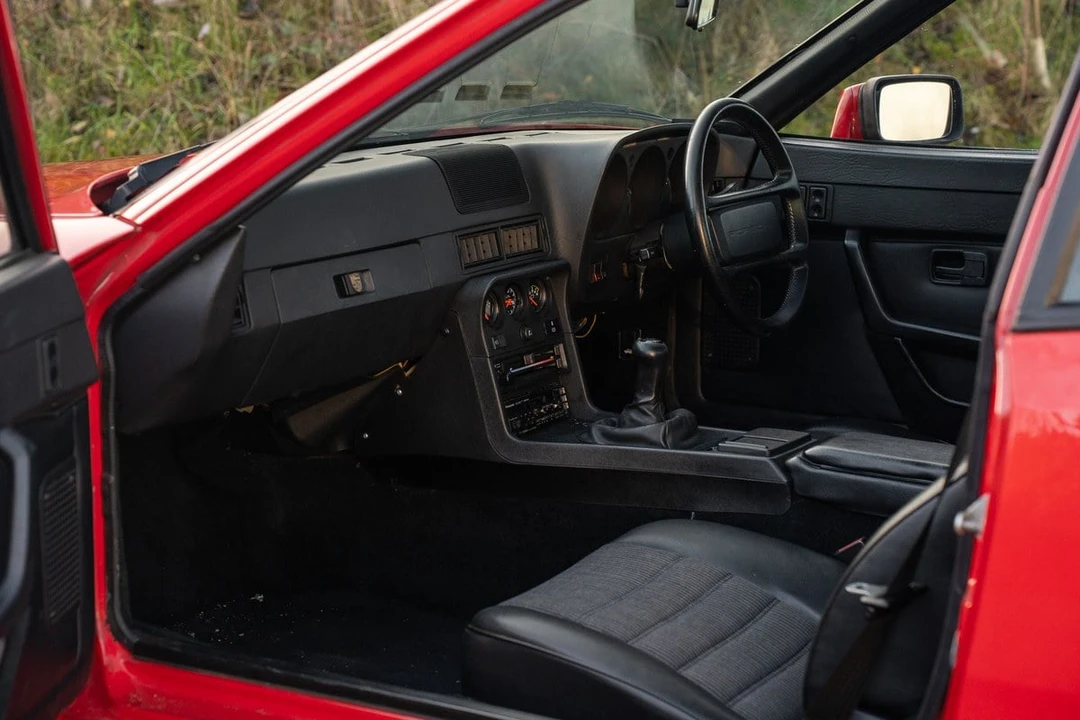 1988 Porsche 924 S - Image 26 of 30