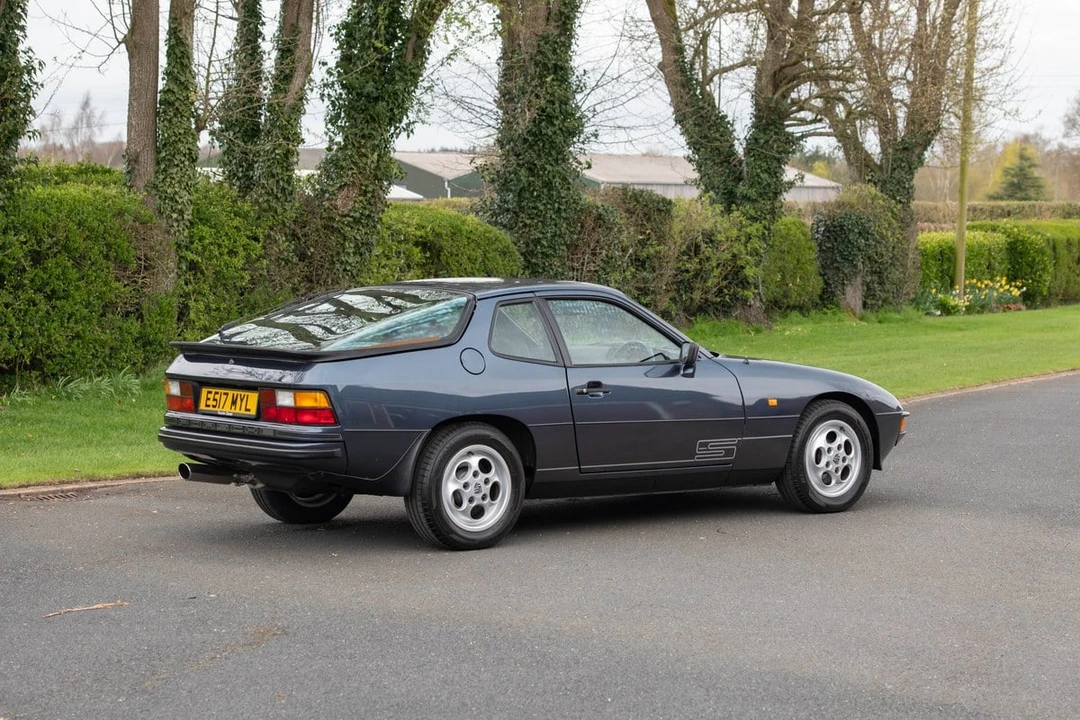 1988 Porsche 924 S - Image 21 of 30