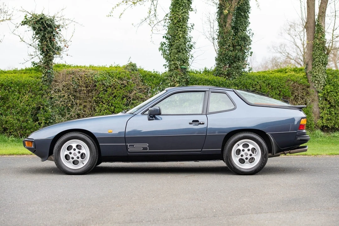 1988 Porsche 924 S - Image 24 of 30