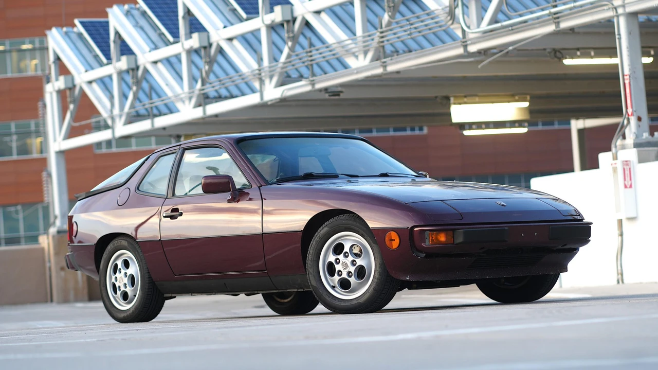 1988 Porsche 924 S - Image 20 of 31