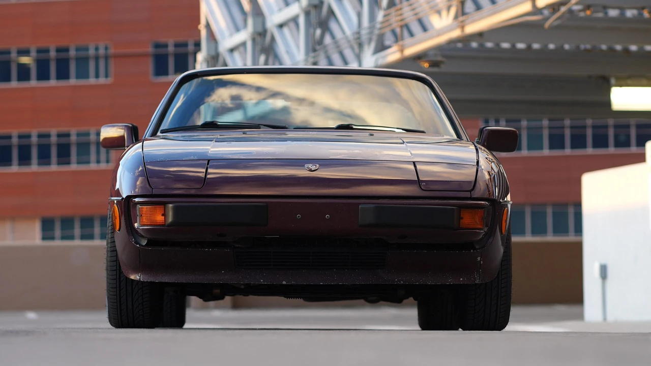 1988 Porsche 924 S - Image 14 of 31