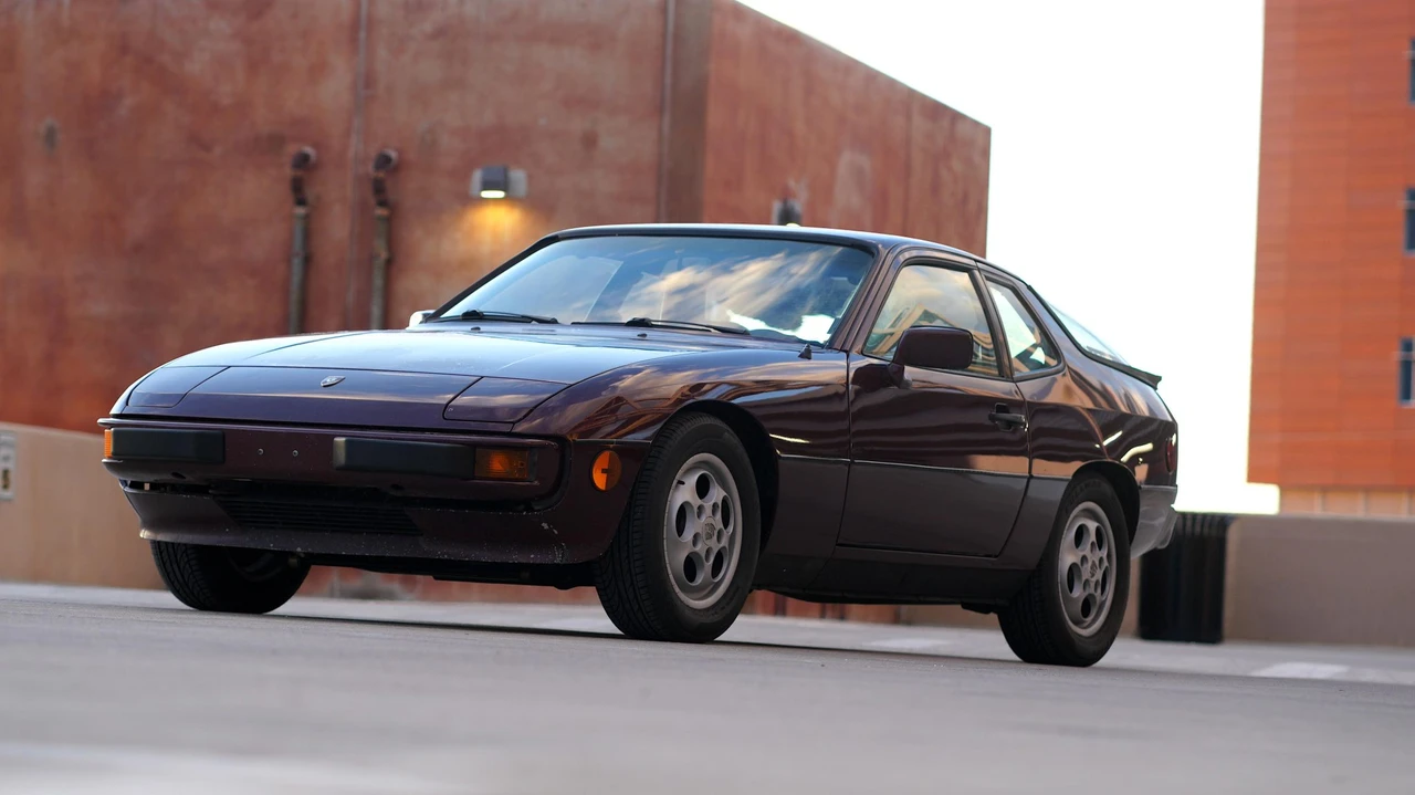 1988 Porsche 924 S - Image 4 of 31