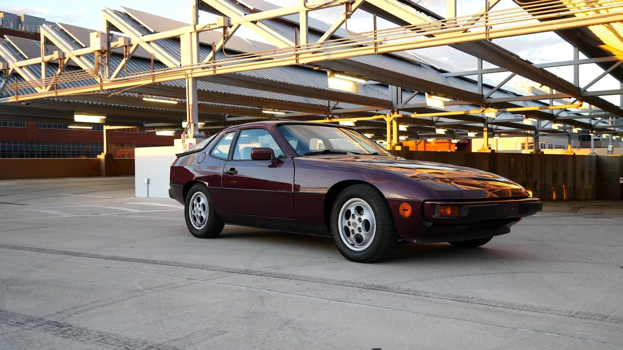 1988 Porsche 924 S - Image 19 of 31
