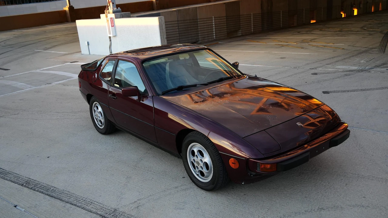 1988 Porsche 924 S - Image 18 of 31