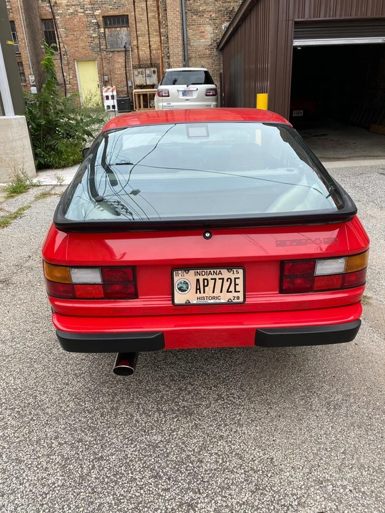 1988 Porsche 924 S - Image 11 of 31