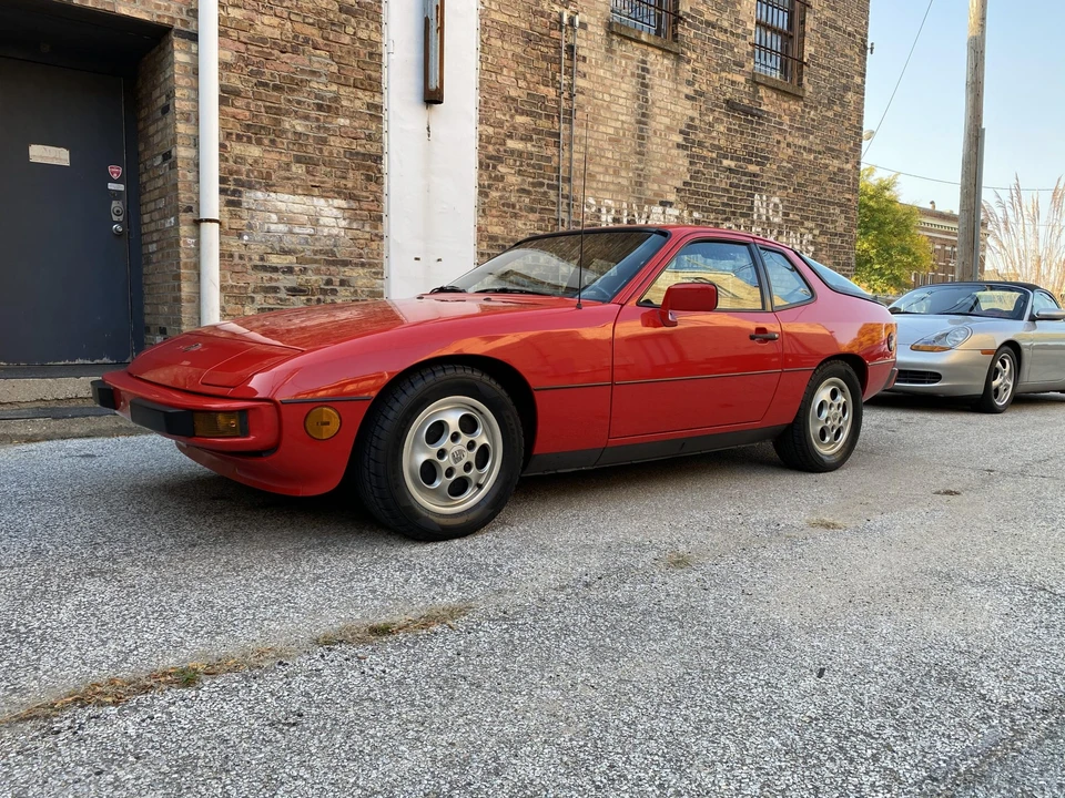 1988 Porsche 924 S - Image 16 of 31