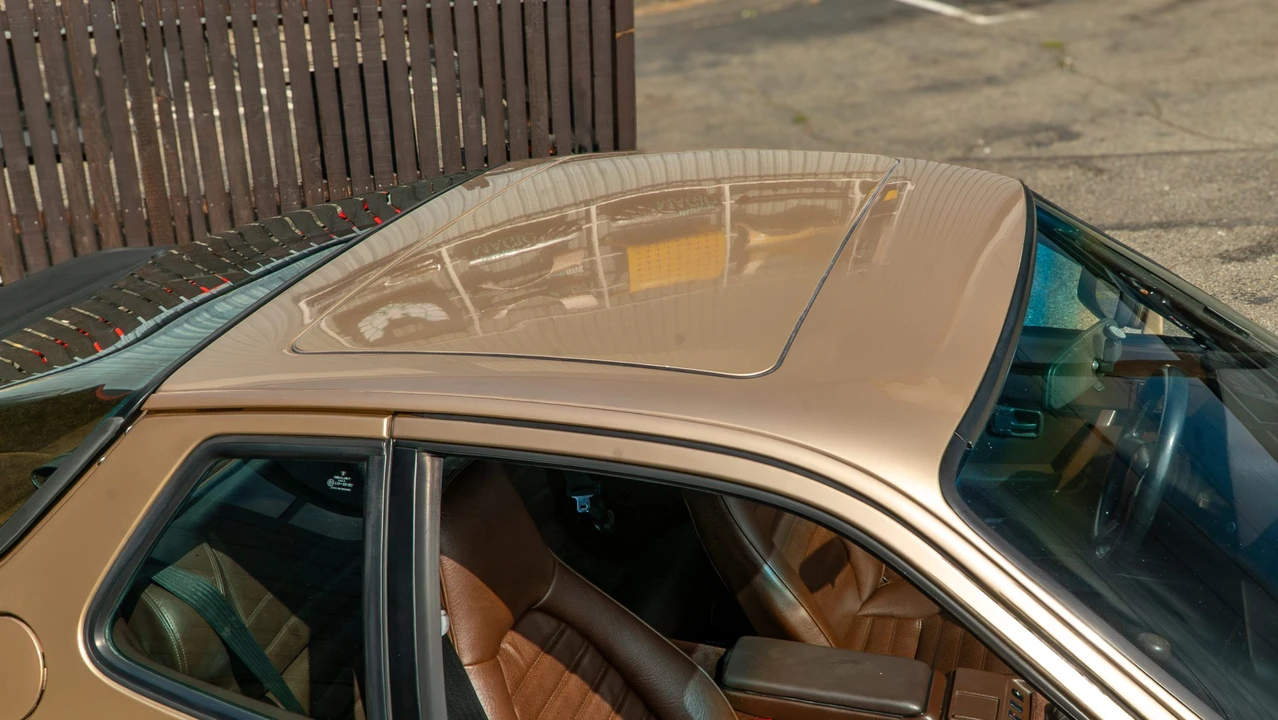 1988 Porsche 924 S - Image 29 of 31