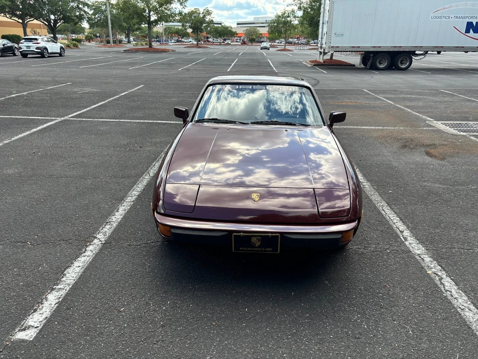 1988 Porsche 924 S - Image 7 of 31