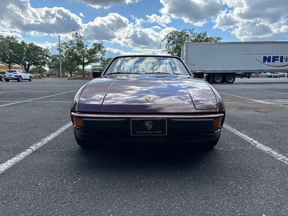1988 Porsche 924 S - Image 8 of 31