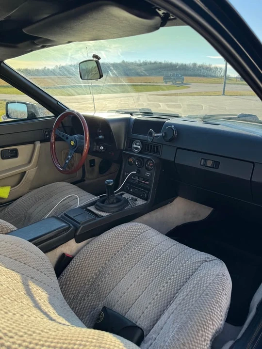 1988 Porsche 924 S - Image 8 of 11