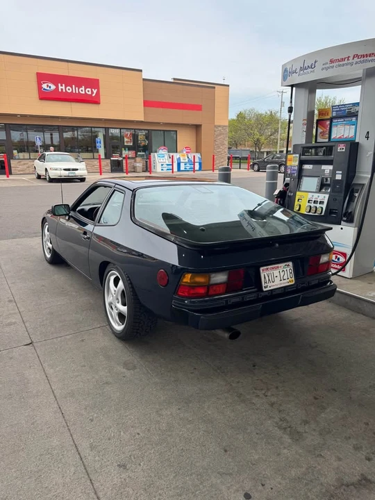 1988 Porsche 924 S - Image 6 of 11