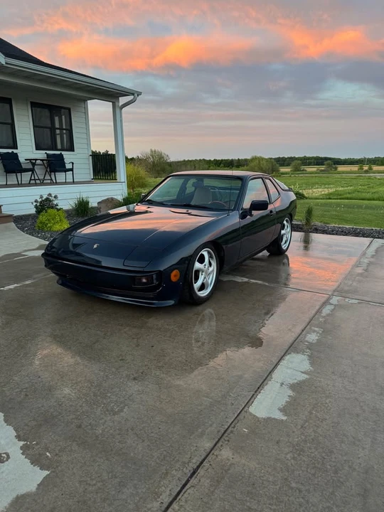 1988 Porsche 924 S - Image 10 of 11