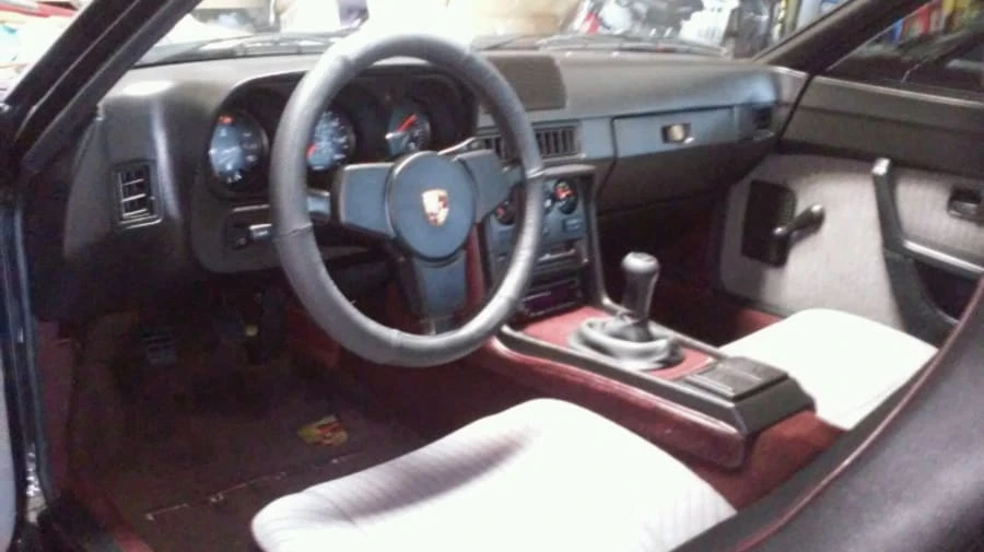 1988 Porsche 924 S - Image 4 of 12