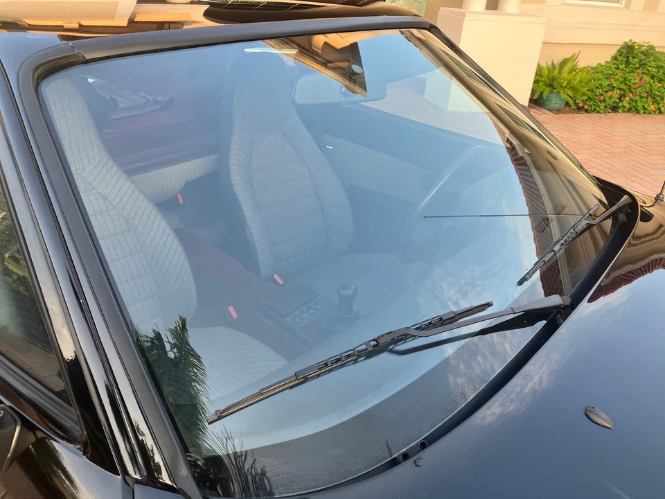 1988 Porsche 924 S - Image 11 of 31