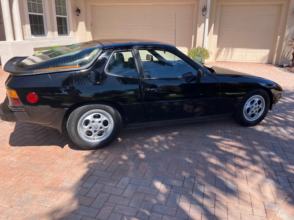 1988 Porsche 924 S - Image 4 of 31