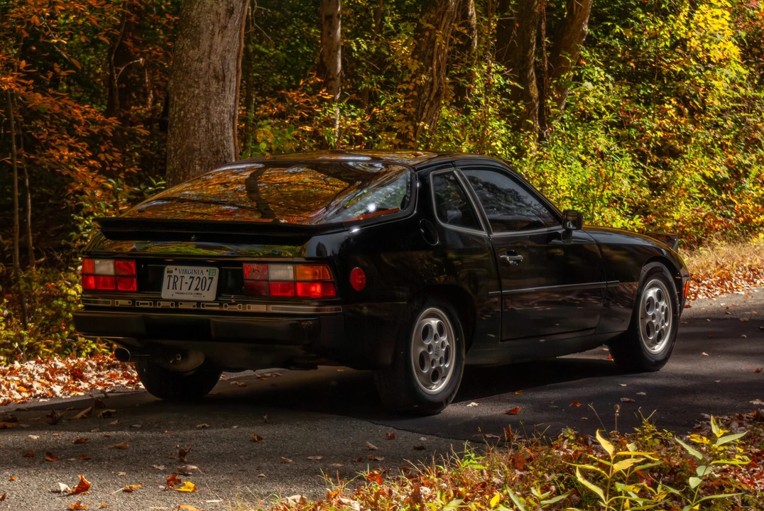 1988 Porsche 924 S - Image 23 of 31