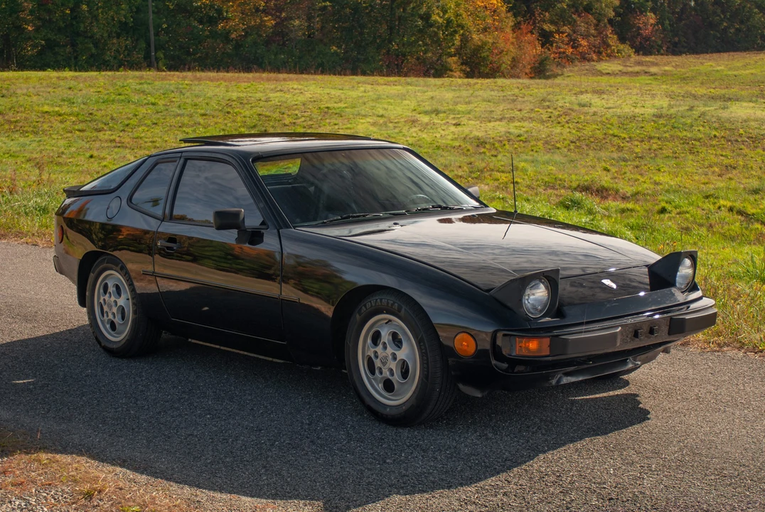 1988 Porsche 924 S - Image 15 of 31