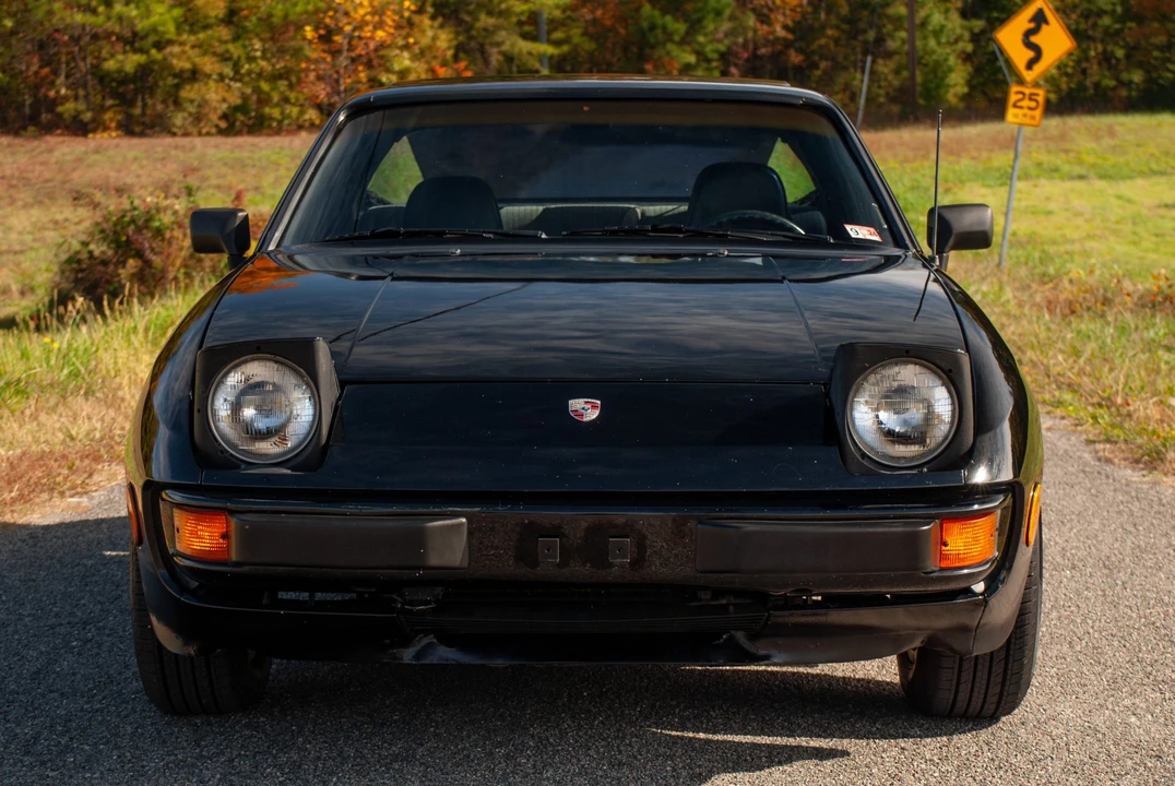 1988 Porsche 924 S - Image 3 of 31