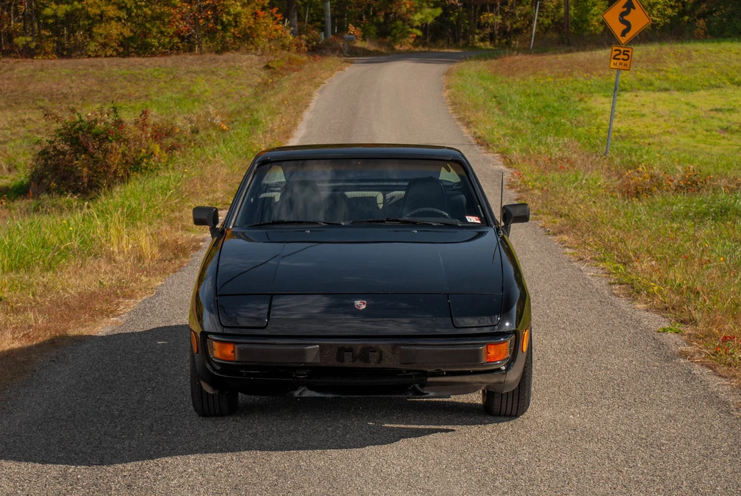1988 Porsche 924 S - Image 2 of 31